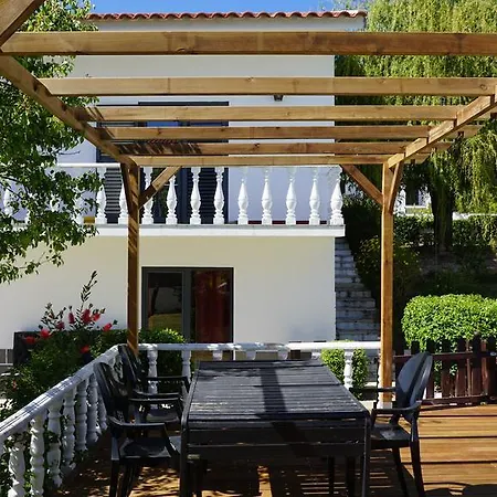 Bed and breakfast Houzz *